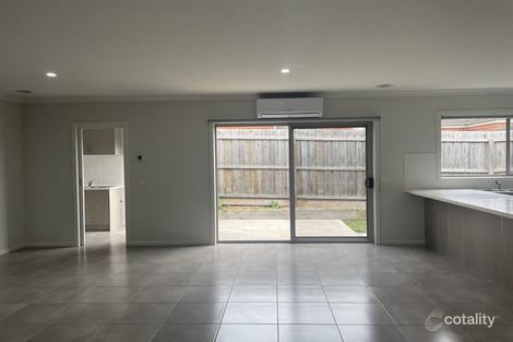 Property photo of 84 Mulquiney Crescent Highton VIC 3216