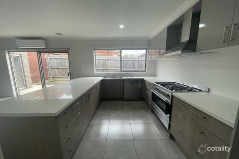 Property photo of 84 Mulquiney Crescent Highton VIC 3216