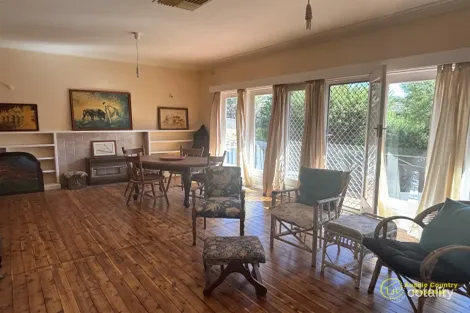 Property photo of 12 Alexander Avenue Berrigan NSW 2712