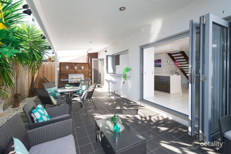 Property photo of 6 Santa Maria Court Burleigh Waters QLD 4220