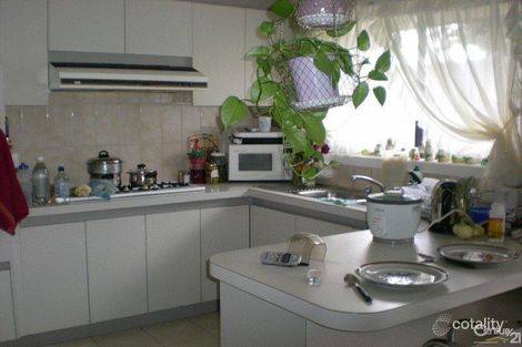 Property photo of 2/75-81 View Road Springvale VIC 3171