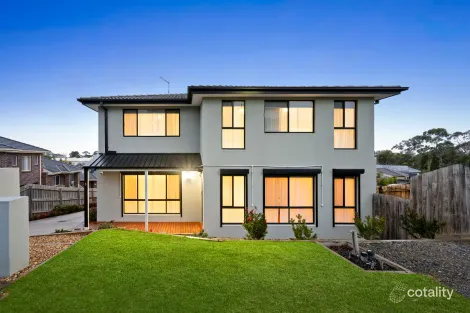 Property photo of 1/35 Portchester Boulevard Beaconsfield VIC 3807