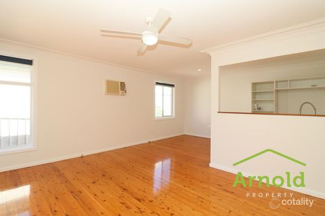 Property photo of 18 Long Crescent Shortland NSW 2307