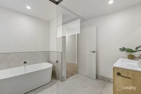 Property photo of 1 Waniora Street Devonport TAS 7310