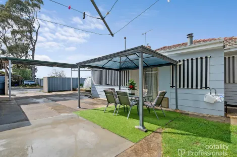 Property photo of 25 Rinford Street Maryborough VIC 3465