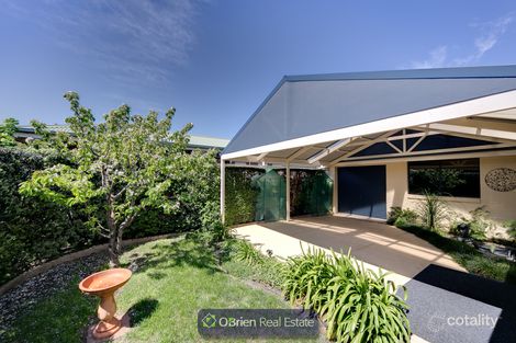Property photo of 4 New England Way Narre Warren VIC 3805