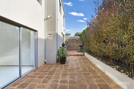 Property photo of 1/1 Crimea Street Caulfield North VIC 3161