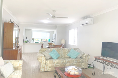 Property photo of 11/7 Cinnabar Road Kallangur QLD 4503