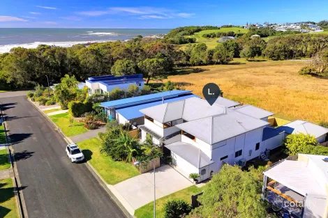 Property photo of 41 Emerald Drive Diamond Beach NSW 2430