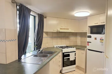 Property photo of 7/9 Stanhill Drive Surfers Paradise QLD 4217