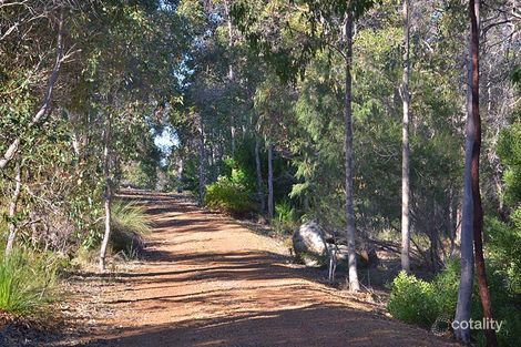 Property photo of 16 Three Bears Place Yallingup WA 6282