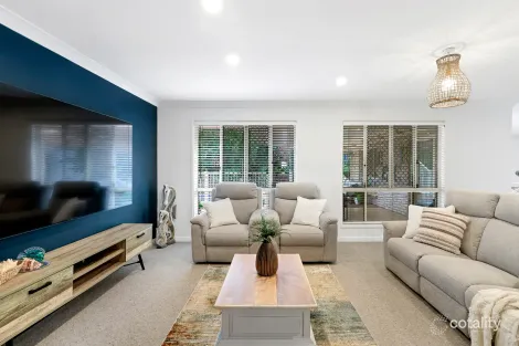 Property photo of 49 Greenway Boulevard Maudsland QLD 4210