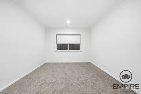 Property photo of 6 Khaki Street Clyde VIC 3978