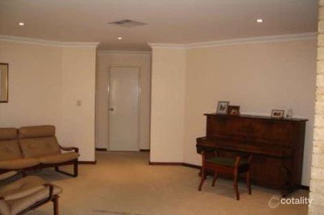 Property photo of 14 Millstream Rise Hillarys WA 6025