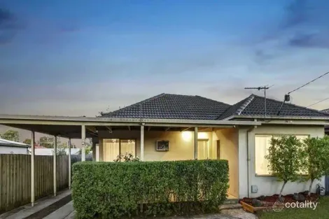 Property photo of 16 Jillian Street Cranbourne VIC 3977