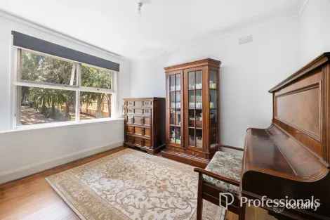 Property photo of 34 Jarvis Avenue Croydon VIC 3136