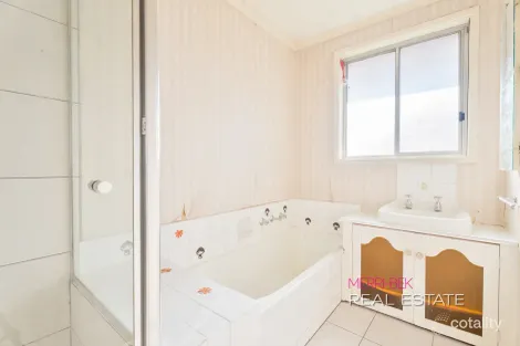 Property photo of 142 Riggall Street Broadmeadows VIC 3047