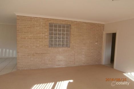 Property photo of 2 Ebony Link Worrigee NSW 2540
