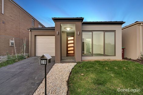 Property photo of 38 Wilkiea Crescent Cranbourne North VIC 3977