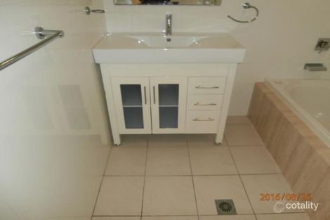 Property photo of 2 Ebony Link Worrigee NSW 2540
