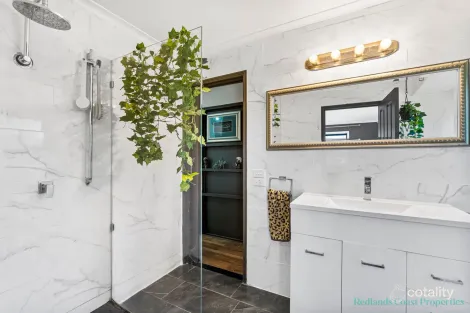 Property photo of 21 Benfer Road Victoria Point QLD 4165
