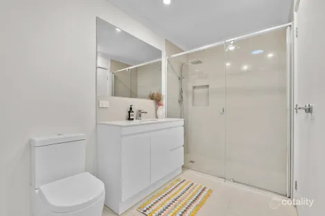 Property photo of 7 Linoak Avenue Lalor VIC 3075