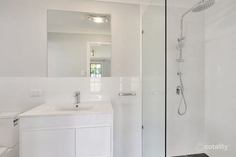 Property photo of 81 Parkes Drive Helensvale QLD 4212