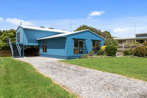 Property photo of 19 Banksia Court Apollo Bay VIC 3233