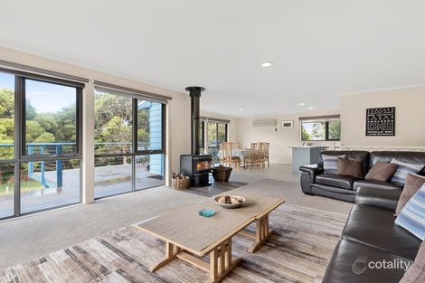 Property photo of 19 Banksia Court Apollo Bay VIC 3233