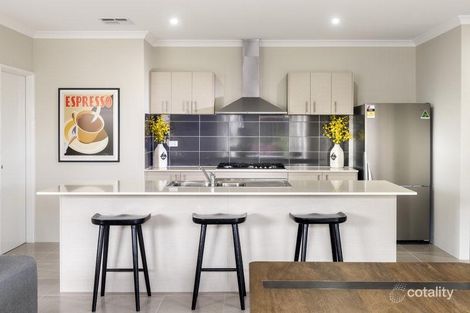 Property photo of 22 Narin Loop Bullsbrook WA 6084