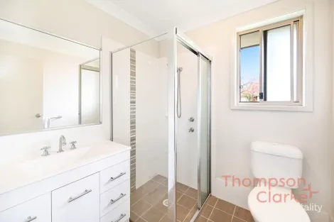 Property photo of 8 Golden Whistler Avenue Aberglasslyn NSW 2320
