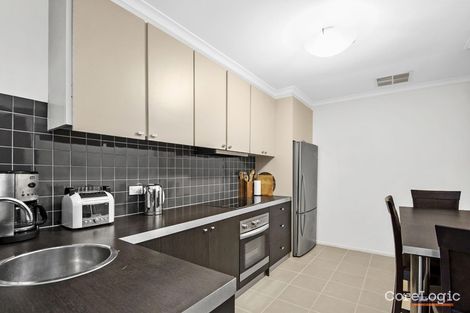 Property photo of 1/15A Koonalda Grove Dandenong North VIC 3175