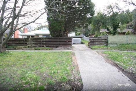 9 Railway Ave, Upper Ferntree Gully, VIC 3156