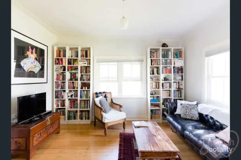 Property photo of 8 Macquarie Street Barton ACT 2600