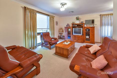Property photo of 7 Owl Place Ingleburn NSW 2565
