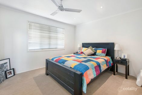 Property photo of 33 Sophie Avenue Broadbeach Waters QLD 4218