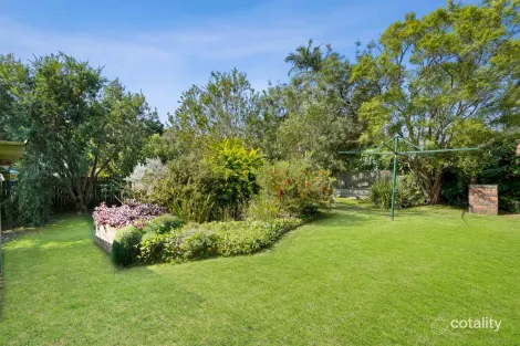 Property photo of 35 Pembroke Road Marsfield NSW 2122