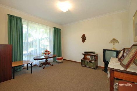 Property photo of 24 Combewood Loop Carramar WA 6031