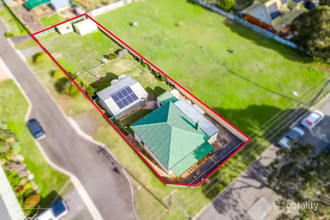13 Keithalan Ave, Victor Harbor, SA 5211