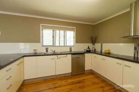 Property photo of 27 Pine Avenue West Gladstone QLD 4680