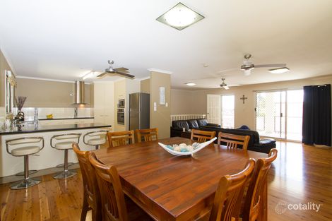 Property photo of 27 Pine Avenue West Gladstone QLD 4680
