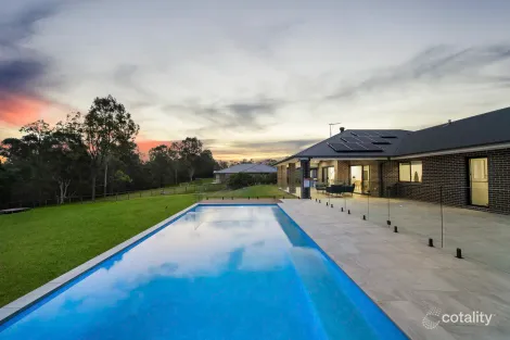Property photo of 75 Aspect Way Karalee QLD 4306