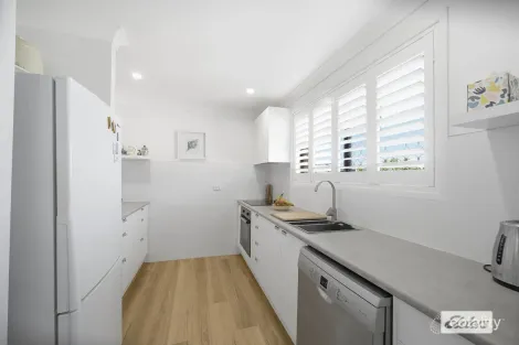 Property photo of 2/1 Fuchsia Drive Taree NSW 2430