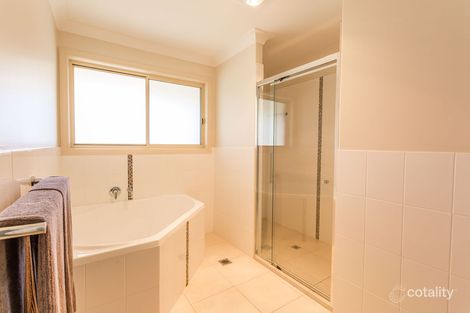 Property photo of 14 Birch Drive Emerald QLD 4720