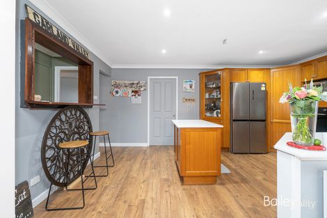 Property photo of 16 Wilmot Place Singleton Heights NSW 2330