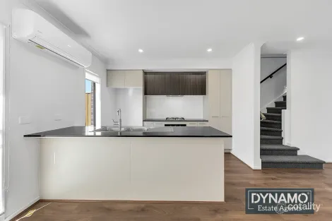 Property photo of 4 Earthshine Walk Wollert VIC 3750