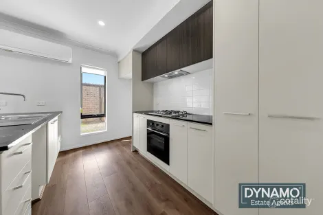 Property photo of 4 Earthshine Walk Wollert VIC 3750