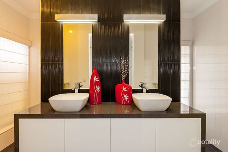 Property photo of 12 Grasstree Crescent Kirkwood QLD 4680