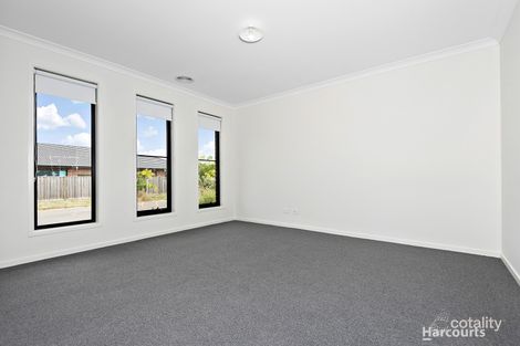 Property photo of 31 Meadowbrook Crescent Warragul VIC 3820