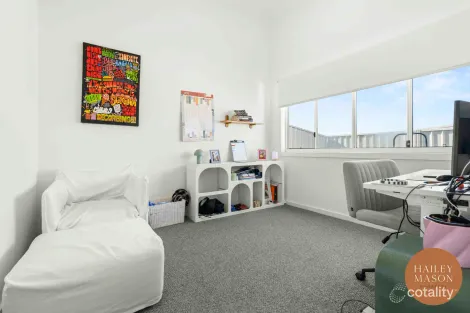 Property photo of 9A Downwind Street Badagarang NSW 2540